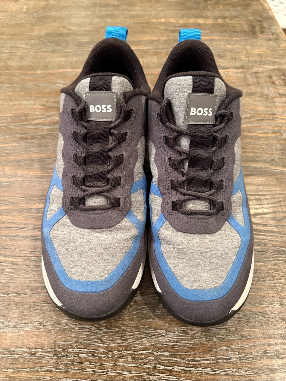 NEW. Hugo BOSS Titanium Runner Sneakers in Grey Men’s Size 9. - Picture 2 of 6